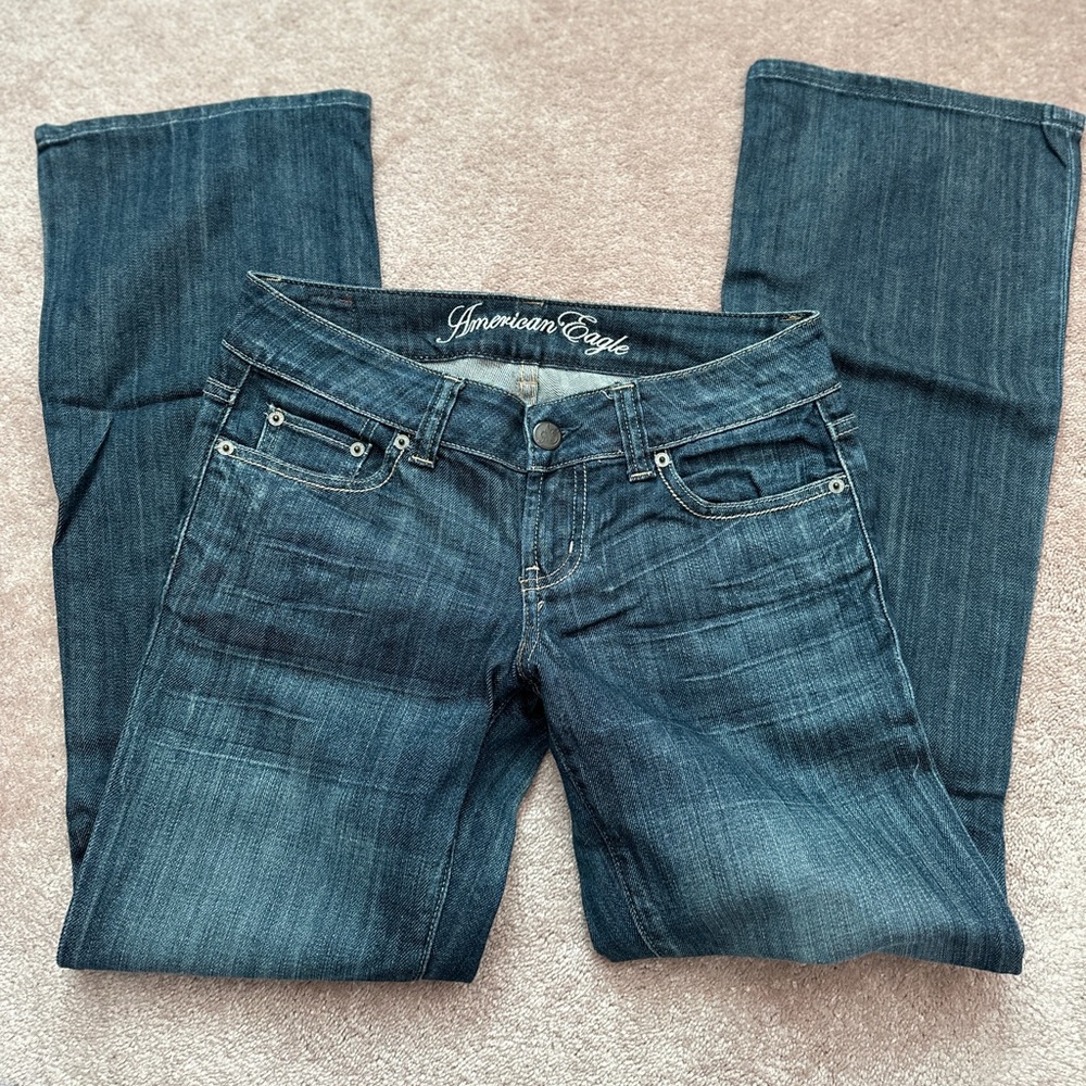 AE Low Rise Jeans